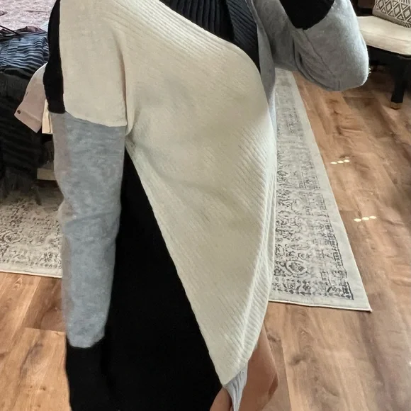 Stitchdrop color block sweater v neck - Picture 4 of 7